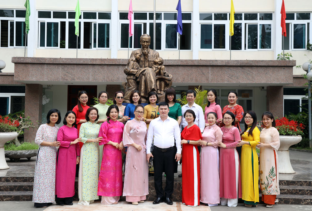 Giới thiệu khoa Ngoại ngữ